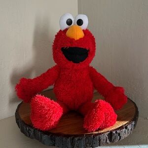 📚Kohl's Cares® Sesame Street Elmo Plush📚